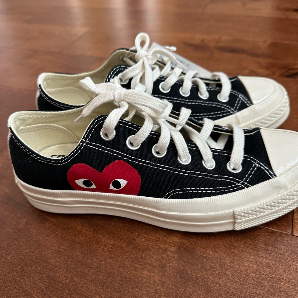 Comme des Garcons Black and White Sneaker